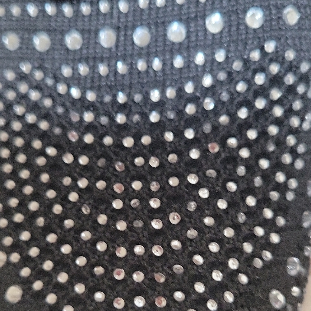 Rouge Helium Elegant Black Sneakers - Picture 7 of 7